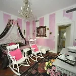 La Maison Degli Angeli Bed & Breakfast Desenzano del Garda