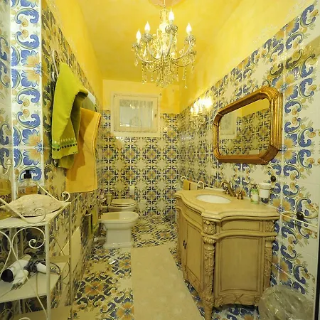 La Maison Degli Angeli Bed and breakfast Desenzano del Garda